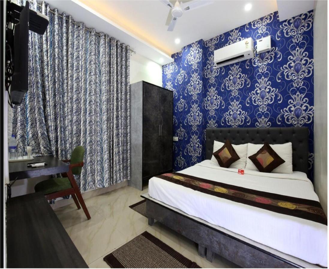 Hotel Cross Road By Wb Inn Unnao Luaran gambar